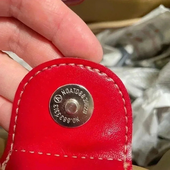 Emilie M. Vintage Red Vegan Leather Tote w/Strap Detail Med SZ - Picture 6 of 10